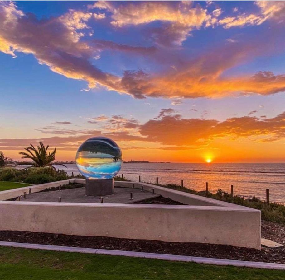 Geraldton'S Ocean West Holiday Units & Short Stay Accommodation Exterior foto